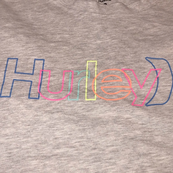 Cute Hurley tshirt ❤️❤️ - Picture 3 of 4